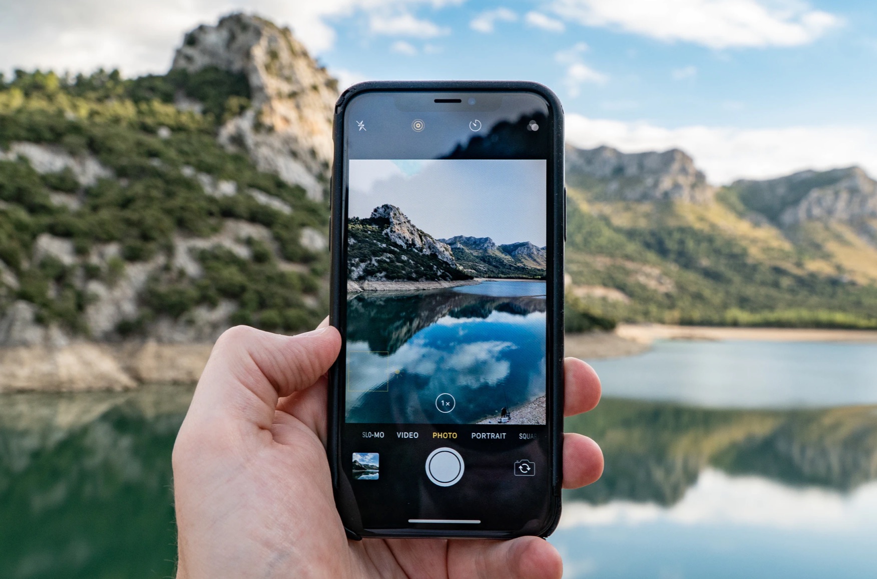 How To Make Time Display Larger On Iphone