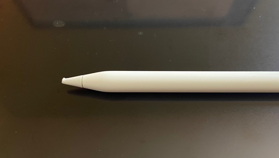 Apple Pencil with smashed tip