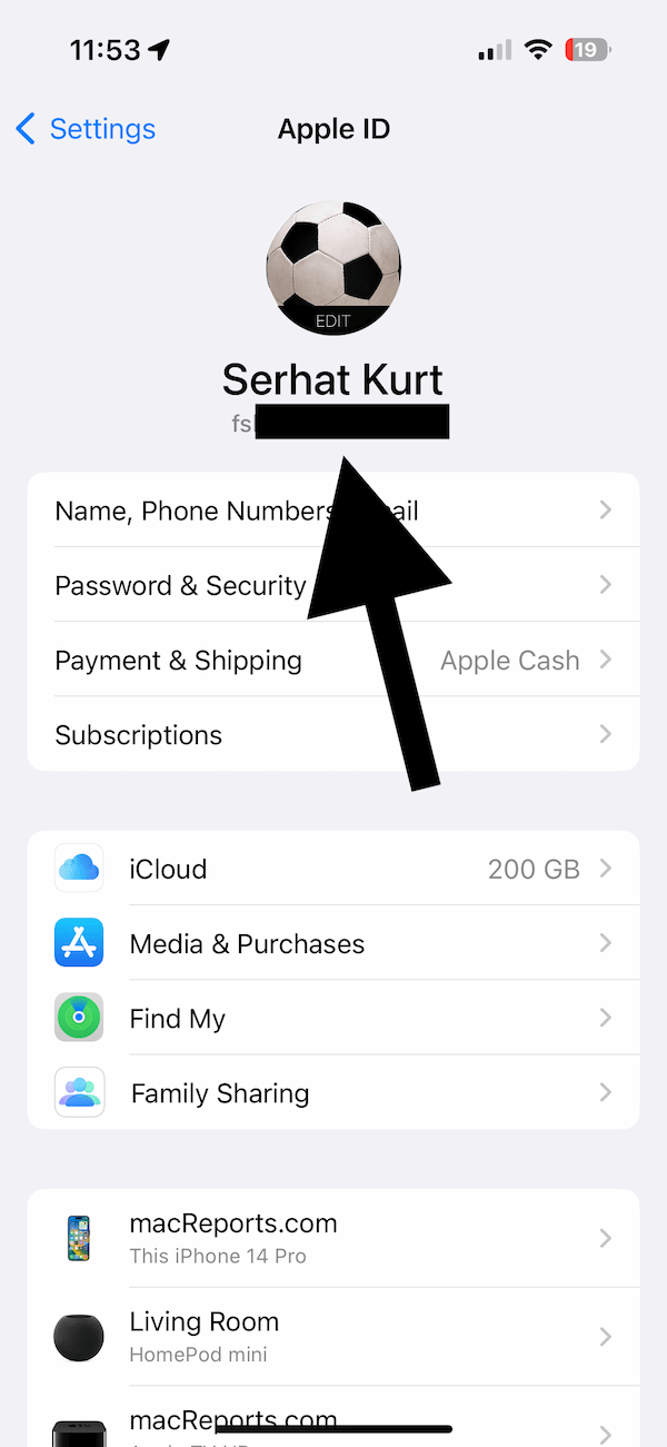 Apple ID place under your name on iPhone