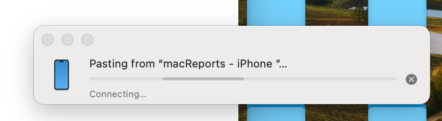 A copied text on a iPhone is being pasted on a Mac